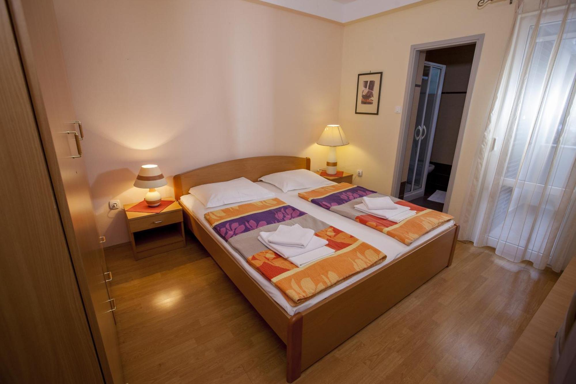 Apartment Ban